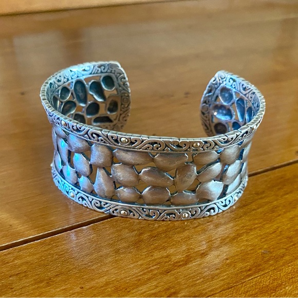 Effy Jewelry - Effy Balissima Sterling Silver & 18K Gold Accents Cuff Bracelet size 7 1/4”